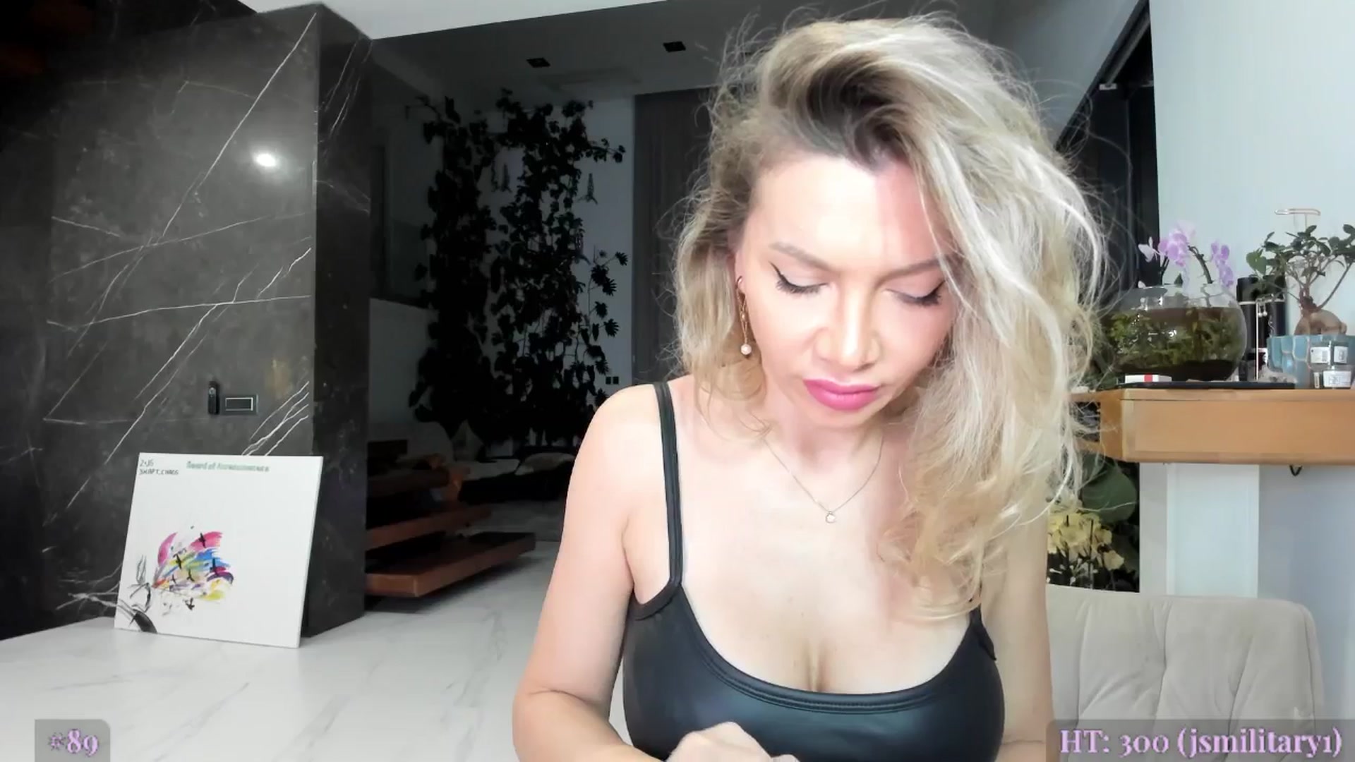 Gallery image thumbnail from AweJolie's myfreecams stream on, 10/07/2025, 24:51 image 3 of 20