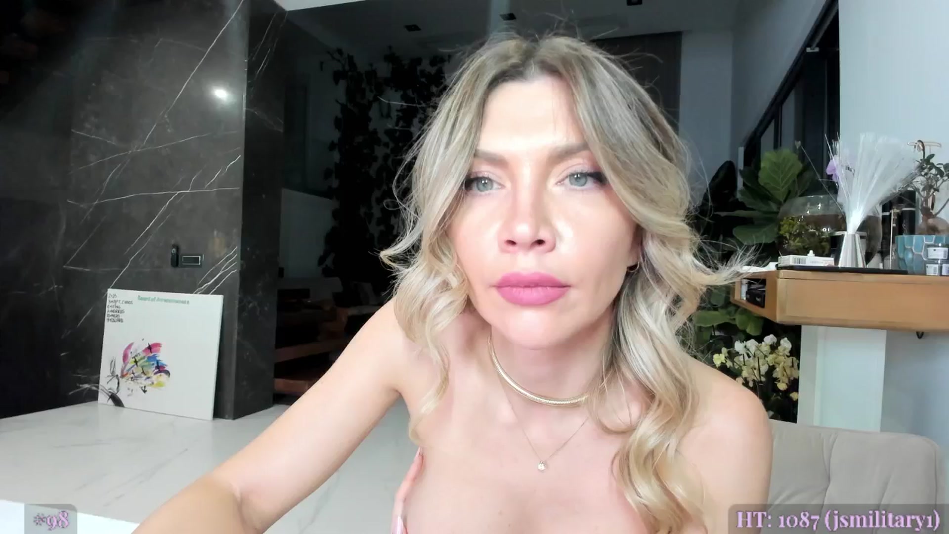 Gallery image thumbnail from AweJolie's myfreecams stream on, 10/15/2025, 24:57 image 18 of 20