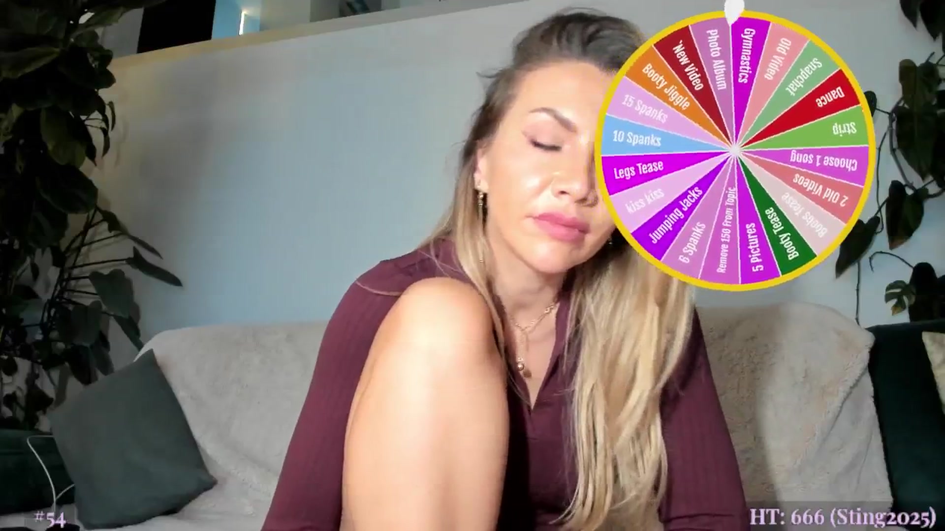 Gallery image thumbnail from AweJolie's myfreecams stream on, 11/06/2025, 05:14 image 18 of 20