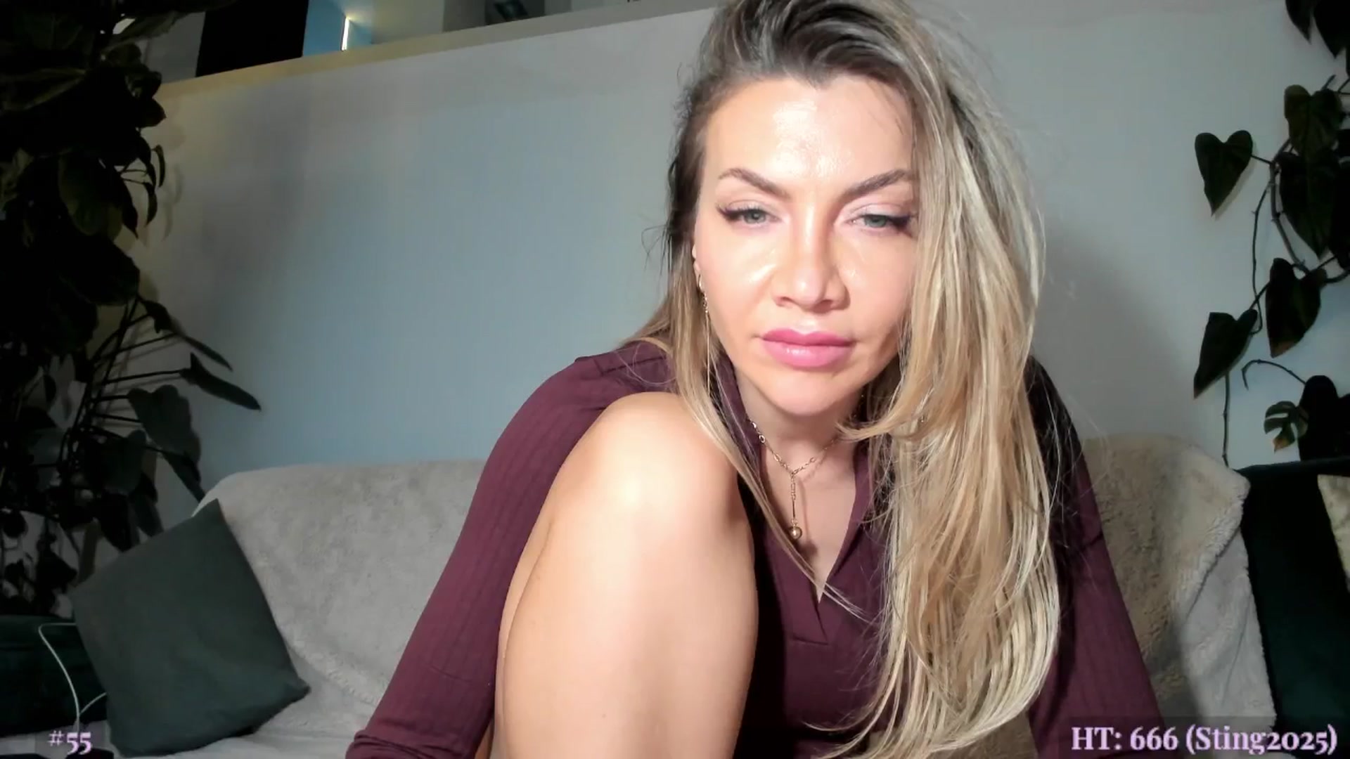 Gallery image thumbnail from AweJolie's myfreecams stream on, 11/06/2025, 05:14 image 16 of 20