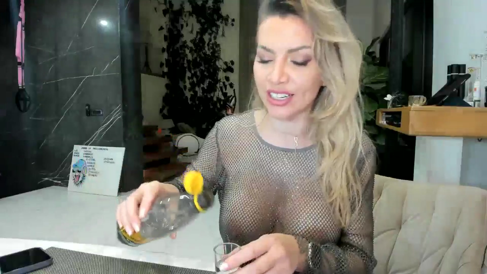 Gallery image thumbnail from AweJolie's myfreecams stream on, 12/01/2025, 01:26 image 4 of 20