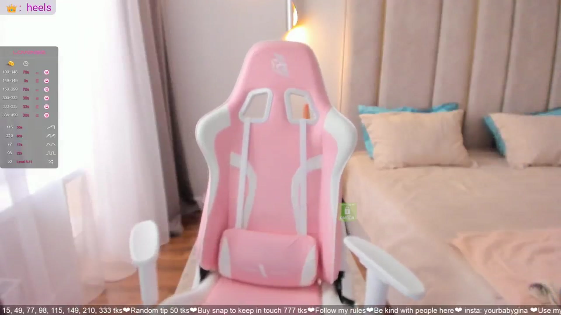 Gallery image thumbnail from AweSome_Gi's myfreecams stream on, 03/18/2024, 04:48 image 15 of 20