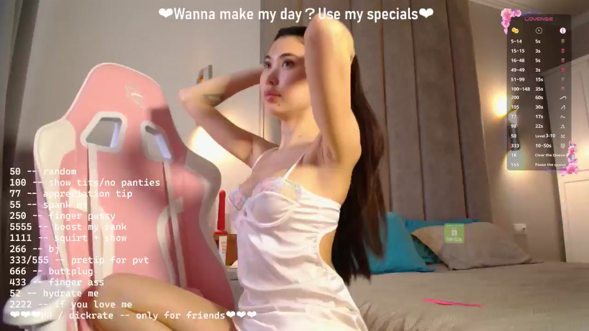 Gallery image thumbnail from AweSome_Gi's myfreecams stream on, 12/18/2024, 07:26 image 8 of 20