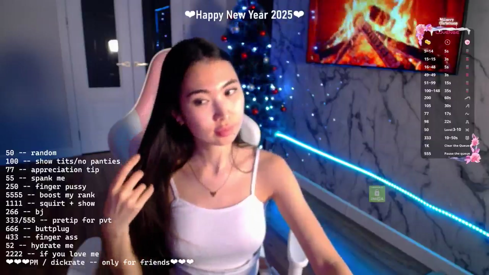 Gallery image thumbnail from AweSome_Gi's myfreecams stream on, 01/04/2025, 16:49 image 13 of 20