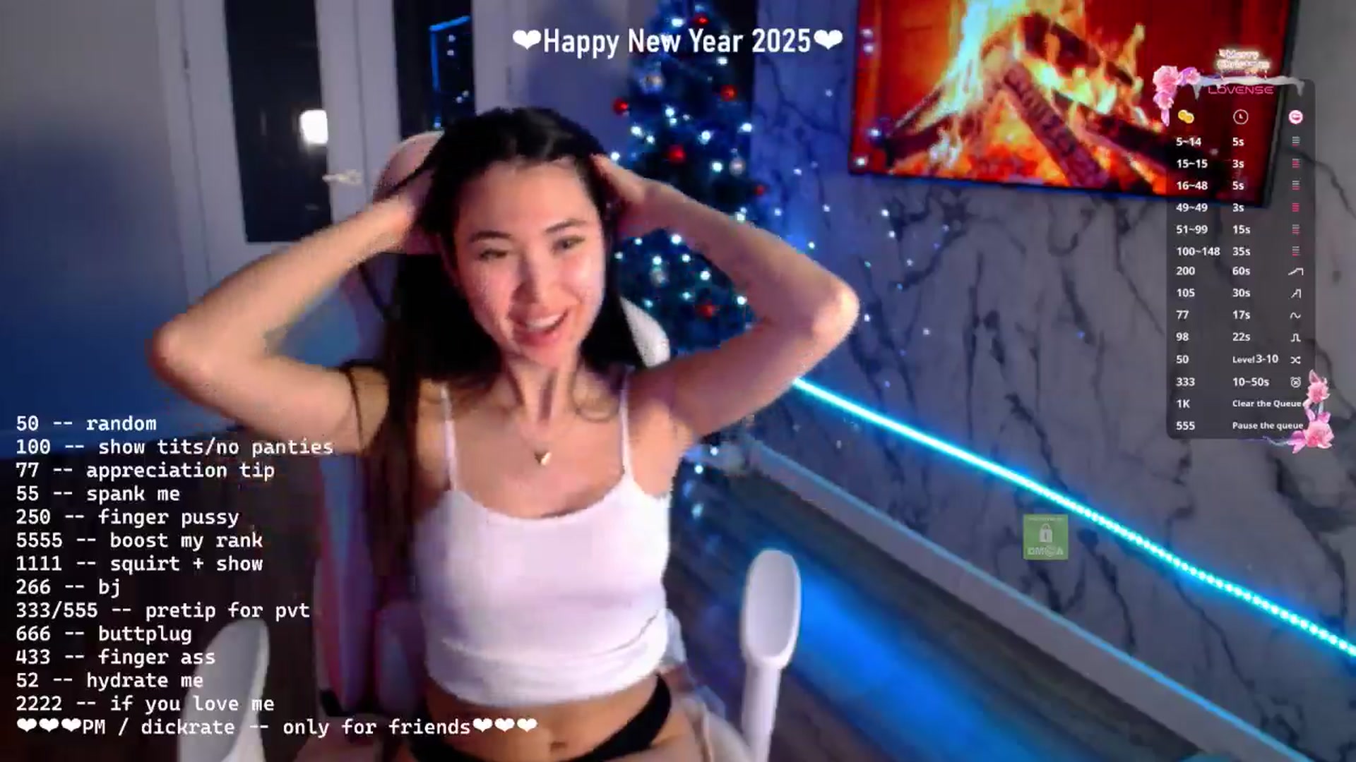 Gallery image thumbnail from AweSome_Gi's myfreecams stream on, 01/04/2025, 16:49 image 14 of 20
