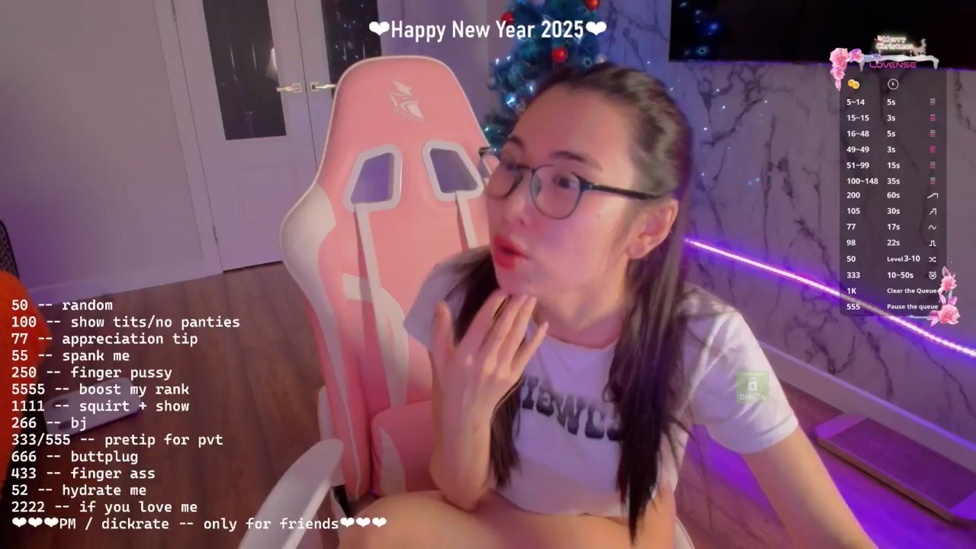 Gallery image thumbnail from AweSome_Gi's myfreecams stream on, 01/08/2025, 18:07 image 1 of 20