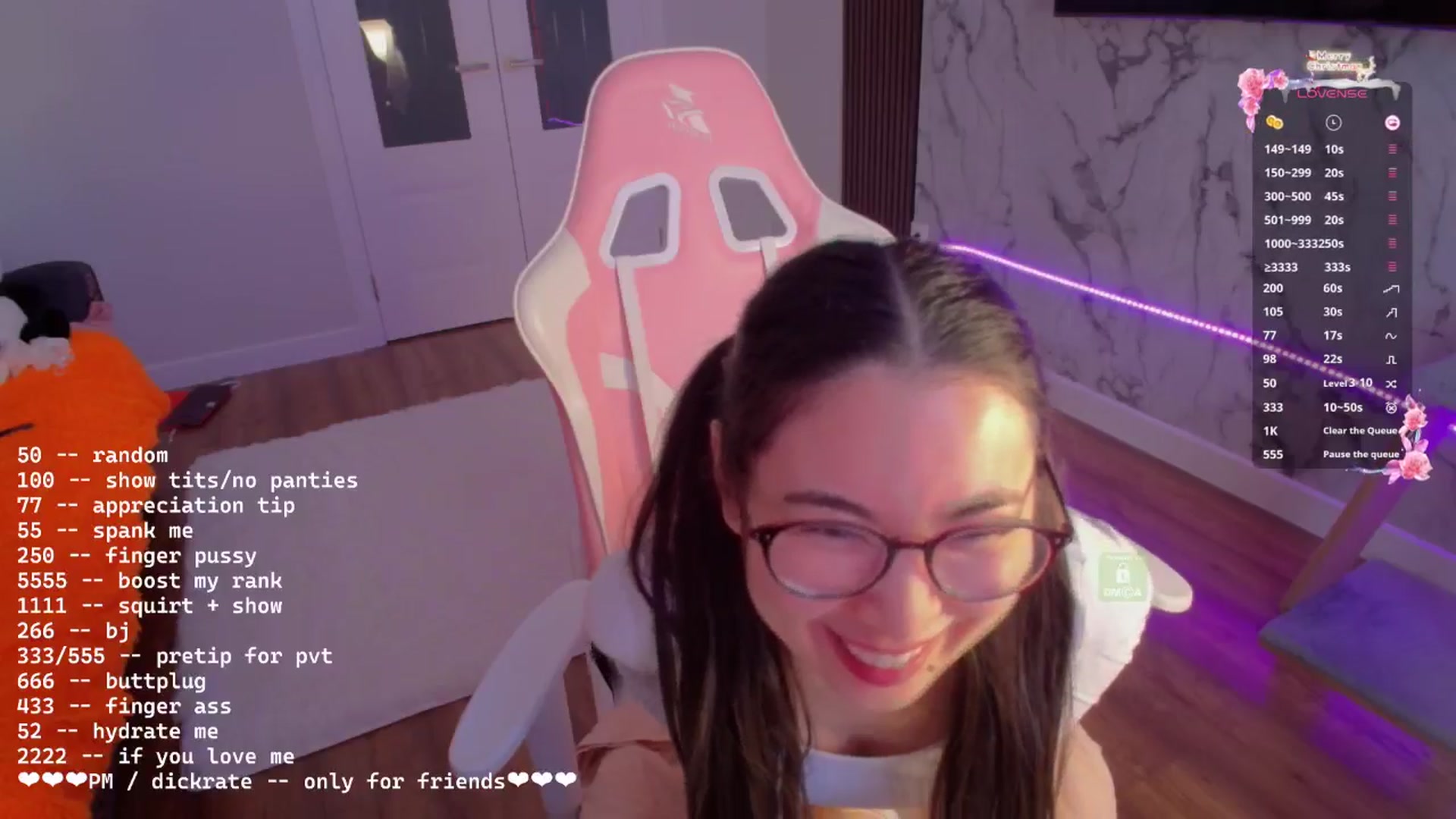 Gallery image thumbnail from AweSome_Gi's myfreecams stream on, 01/22/2025, 06:27 image 14 of 20