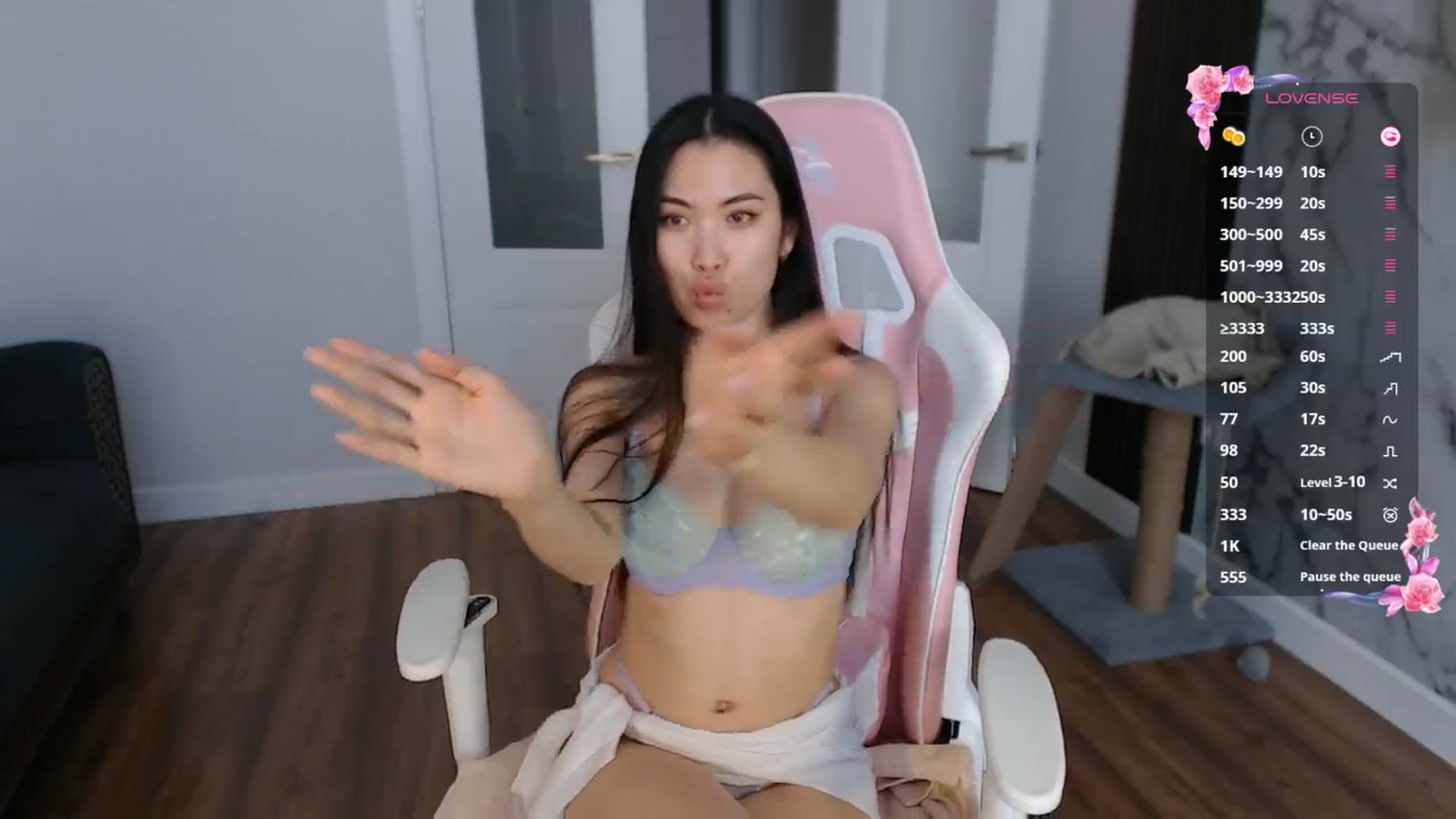 Gallery image thumbnail from AweSome_Gi's myfreecams stream on, 07/02/2025, 06:24 image 7 of 20