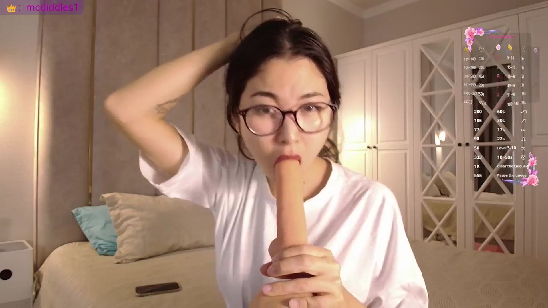 Gallery image thumbnail from AweSome_Gi's myfreecams stream on, 09/08/2025, 06:21 image 6 of 20