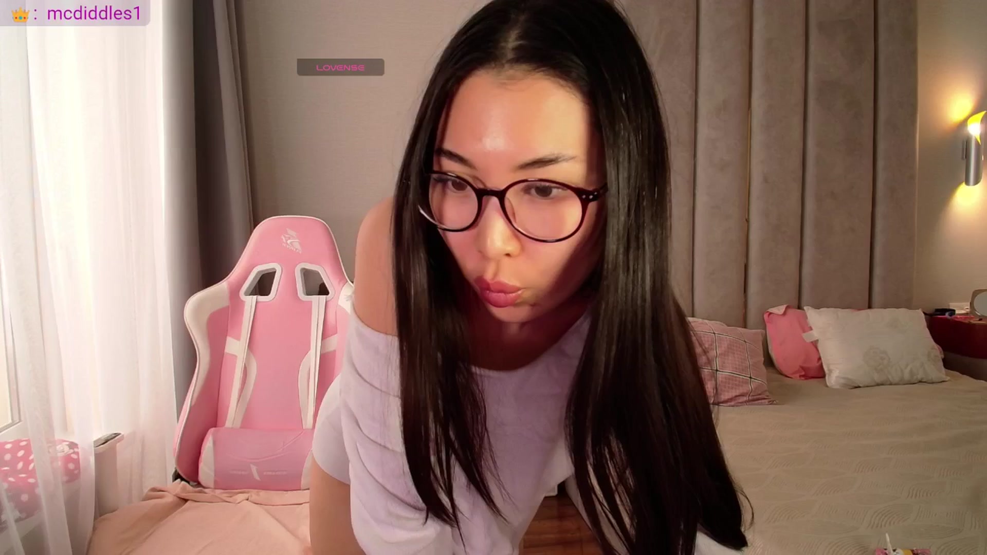 Gallery image thumbnail from AweSome_Gi's myfreecams stream on, 01/24/2026, 07:24 image 9 of 20