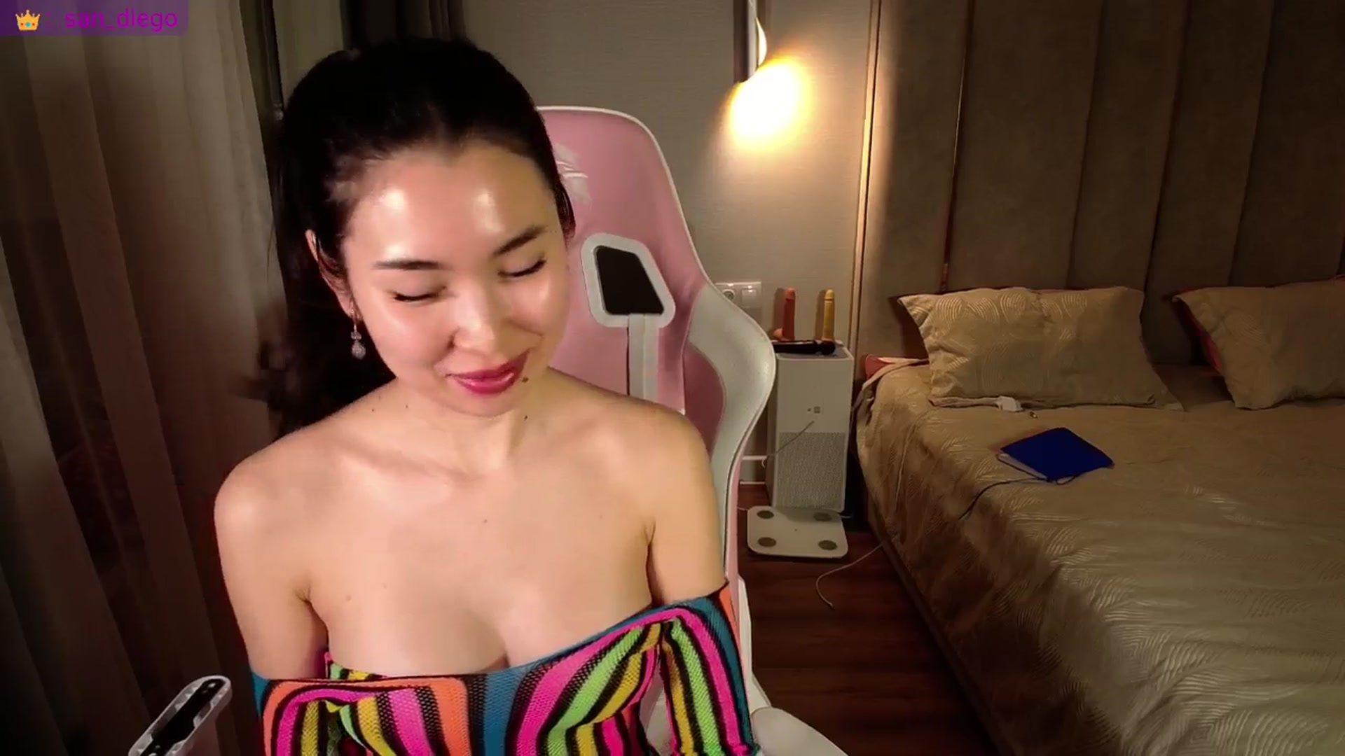 Gallery image thumbnail from AweSome_Gi's myfreecams stream on, 01/31/2026, 16:35 image 15 of 20