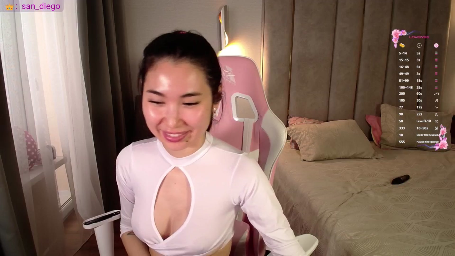 Gallery image thumbnail from AweSome_Gi's myfreecams stream on, 02/05/2026, 06:03 image 17 of 20