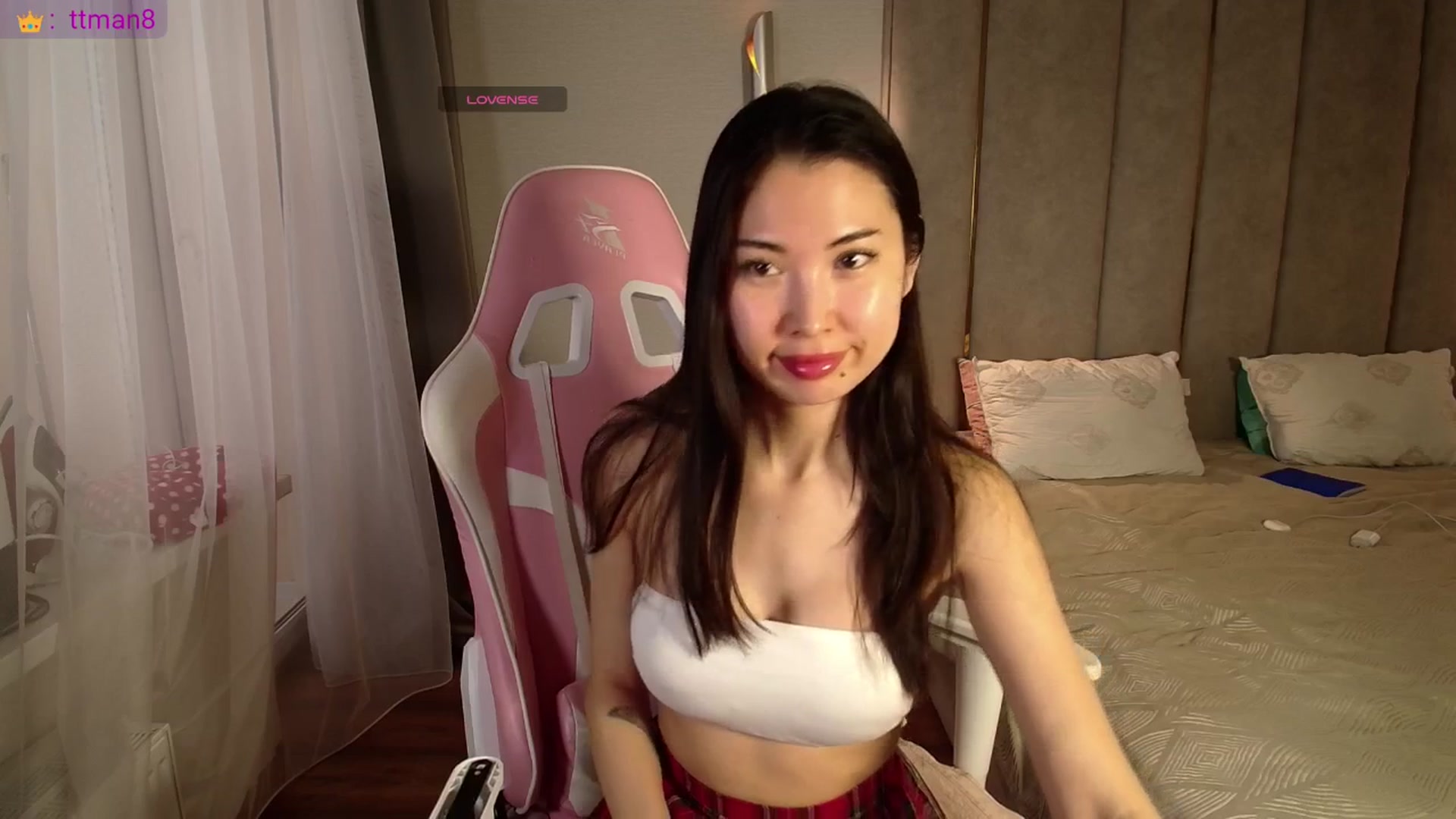 Gallery image thumbnail from AweSome_Gi's myfreecams stream on, 02/17/2026, 04:35 image 19 of 20