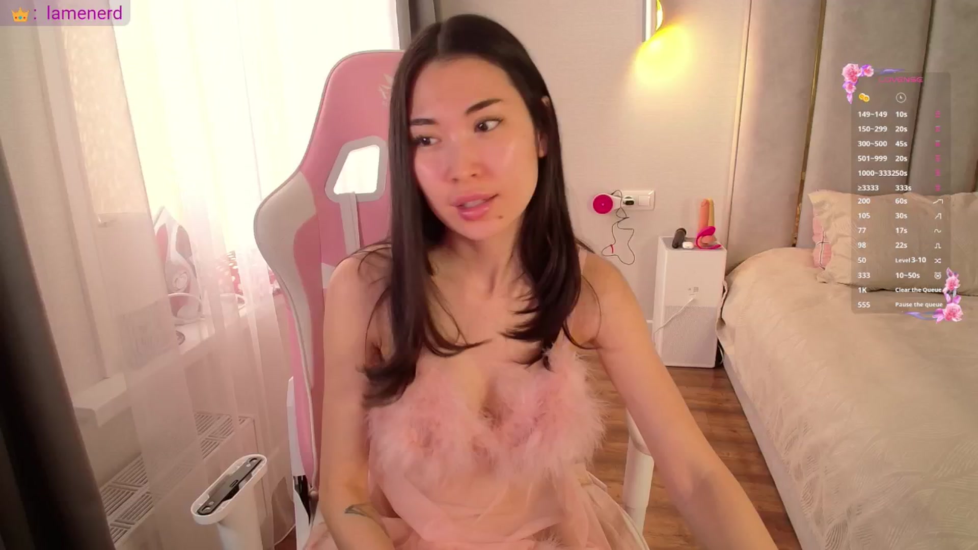 Gallery image thumbnail from AweSome_Gi's myfreecams stream on, 02/19/2026, 05:04 image 16 of 20