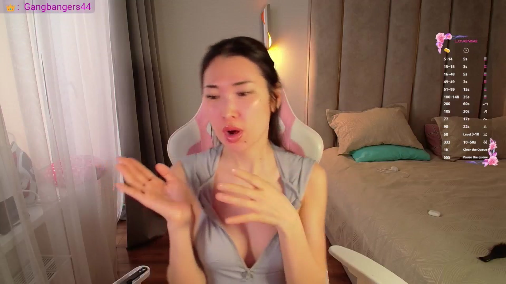 Gallery image thumbnail from AweSome_Gi's myfreecams stream on, 03/04/2026, 04:49 image 12 of 20