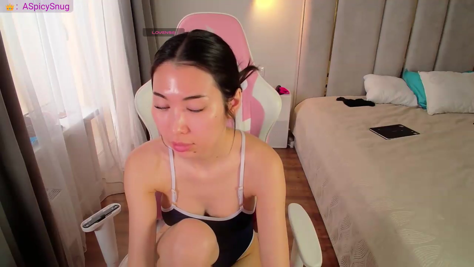 Gallery image thumbnail from AweSome_Gi's myfreecams stream on, 05/29/2026, 06:13 image 18 of 20