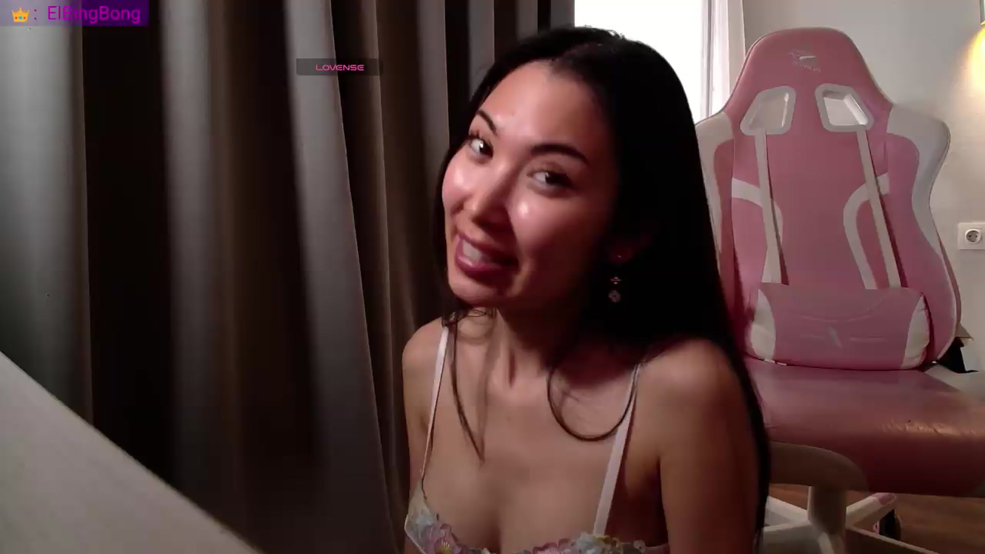Gallery image thumbnail from AweSome_Gi's myfreecams stream on, 07/21/2026, 06:36 image 12 of 20