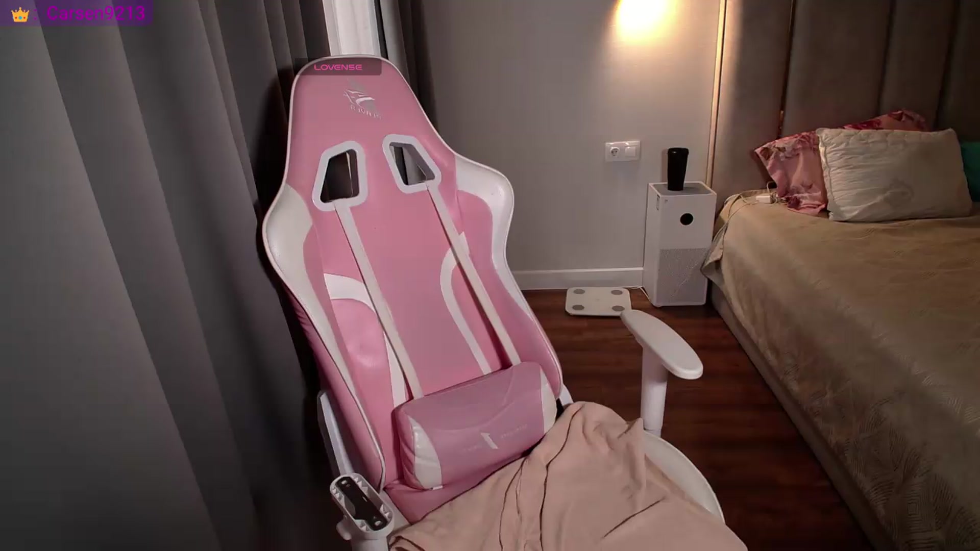Gallery image thumbnail from AweSome_Gi's myfreecams stream on, 07/22/2026, 06:08 image 18 of 20