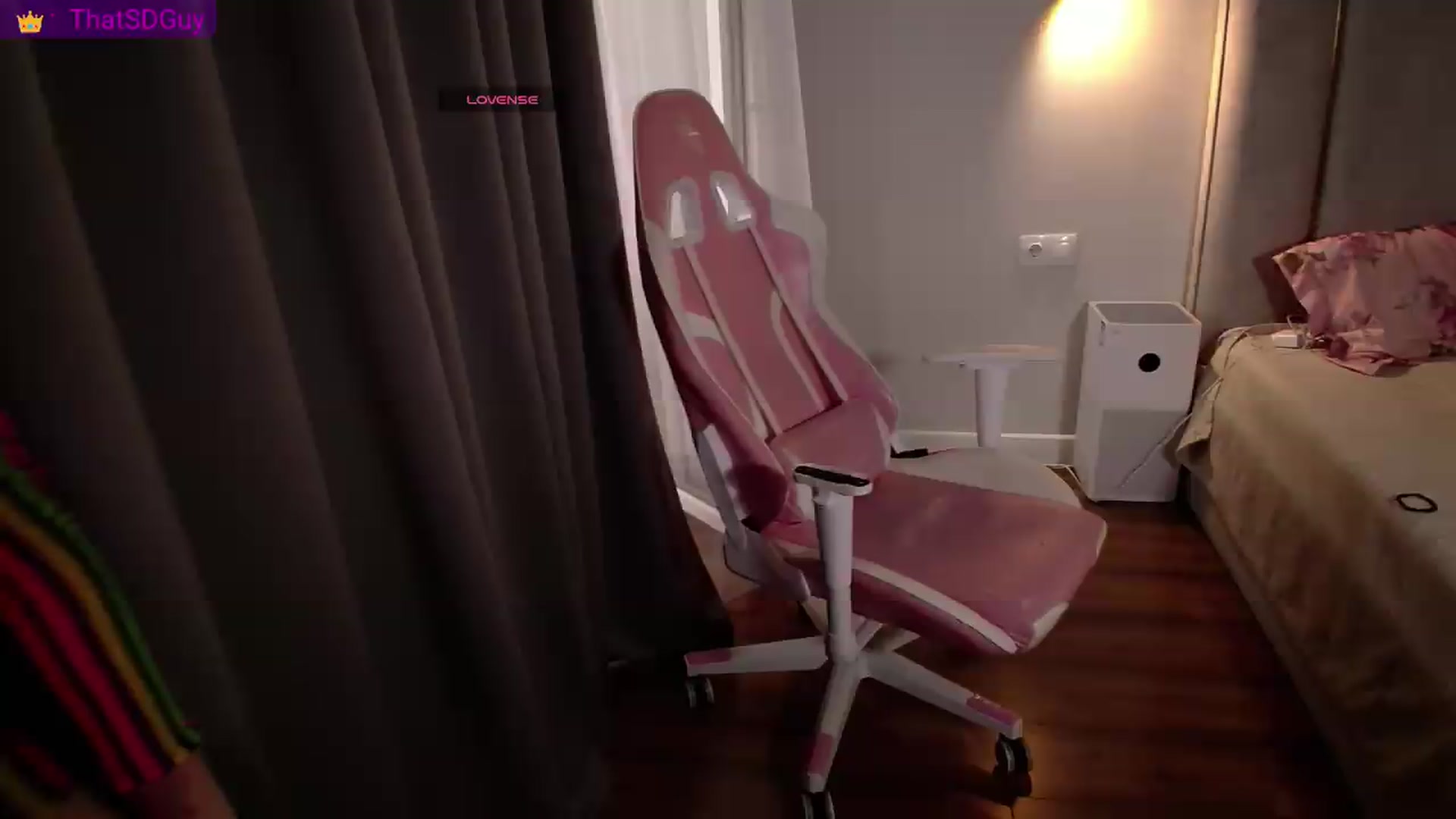 Gallery image thumbnail from AweSome_Gi's myfreecams stream on, 07/22/2026, 06:51 image 5 of 20