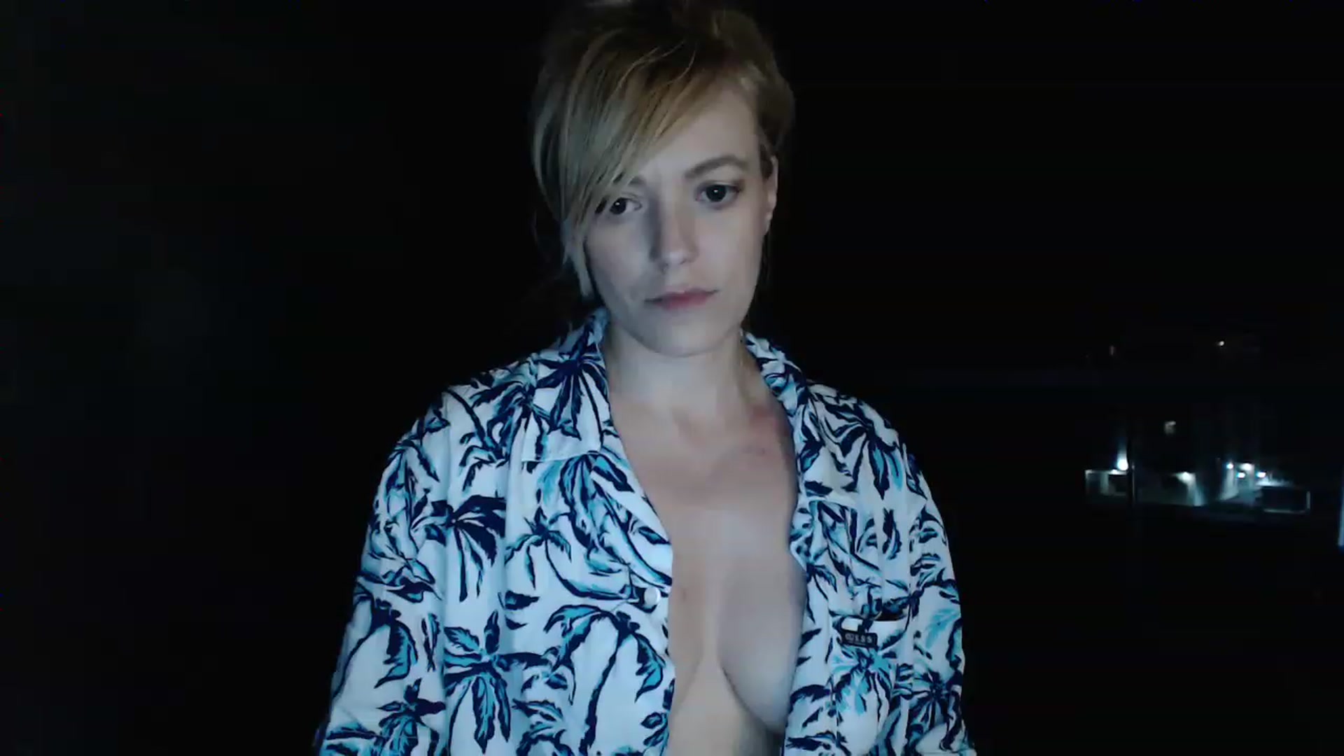 Gallery image thumbnail from AwesomeBlonde's myfreecams stream on, 07/03/2023, 21:22 image 14 of 20