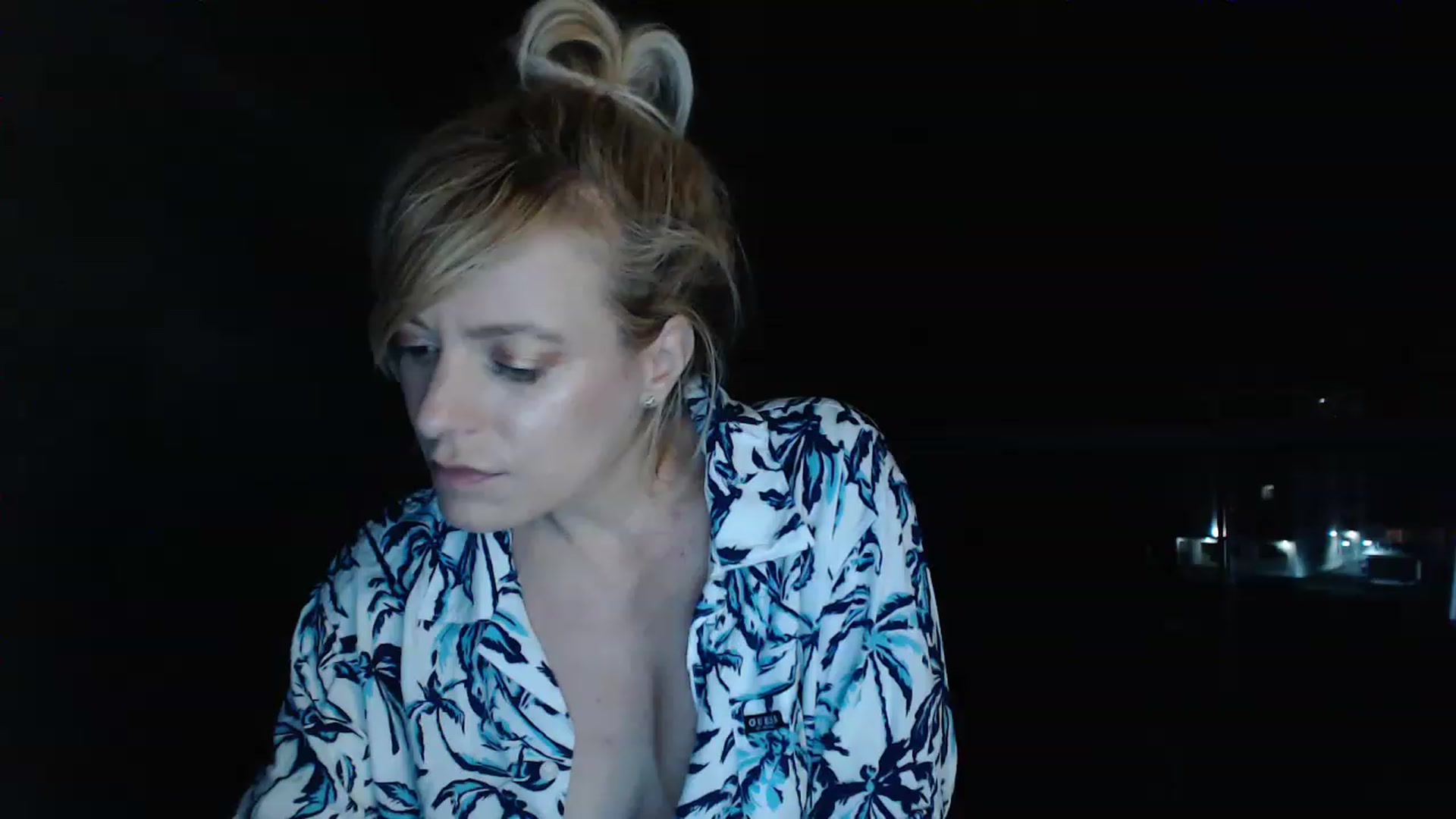 Gallery image thumbnail from AwesomeBlonde's myfreecams stream on, 07/03/2023, 21:22 image 5 of 20