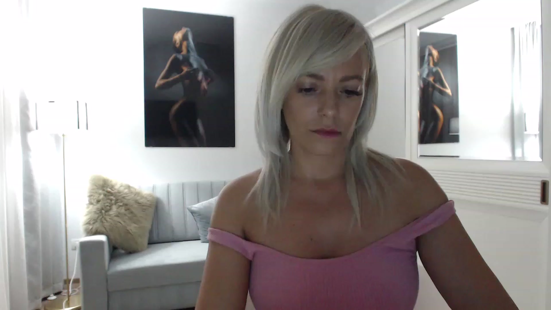 Gallery image thumbnail from AwesomeBlonde's myfreecams stream on, 07/29/2023, 21:43 image 1 of 20
