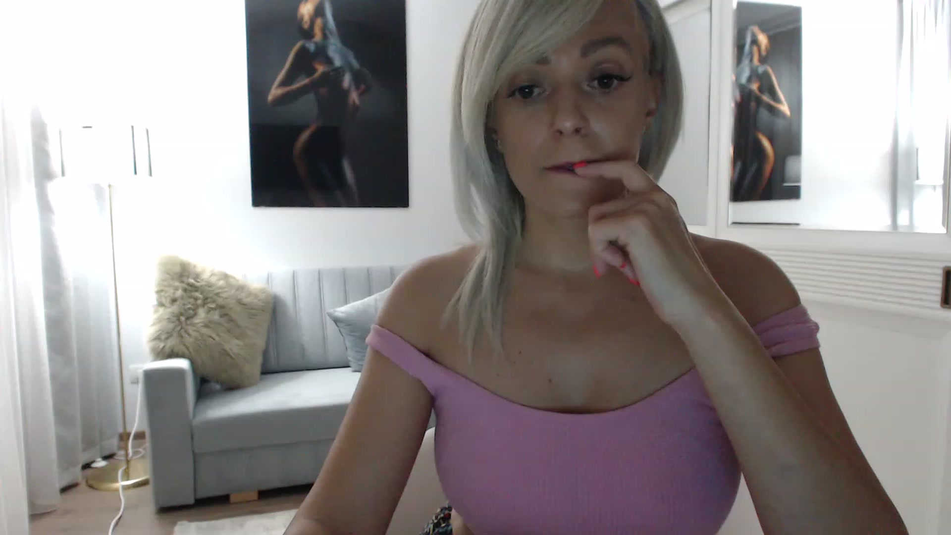Gallery image thumbnail from AwesomeBlonde's myfreecams stream on, 07/29/2023, 21:43 image 18 of 20