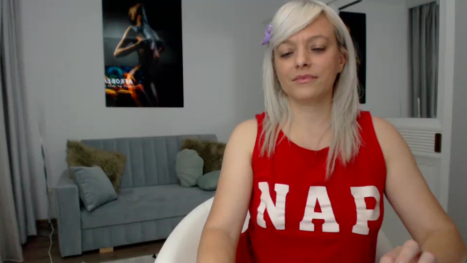 Gallery image thumbnail from AwesomeBlonde's myfreecams stream on, 05/26/2024, 22:30 image 16 of 20