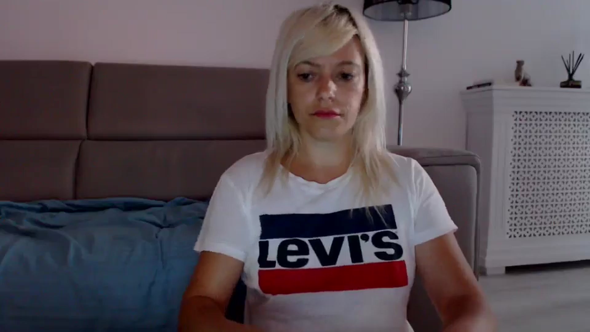 Gallery image thumbnail from AwesomeBlonde's myfreecams stream on, 06/27/2024, 02:50 image 3 of 20