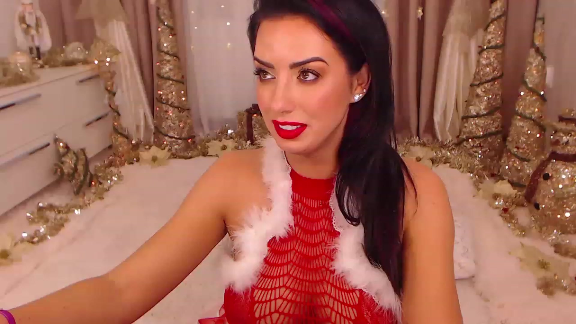 Gallery image thumbnail from AwesomeEly's myfreecams stream on, 12/24/2022, 10:53 image 8 of 20