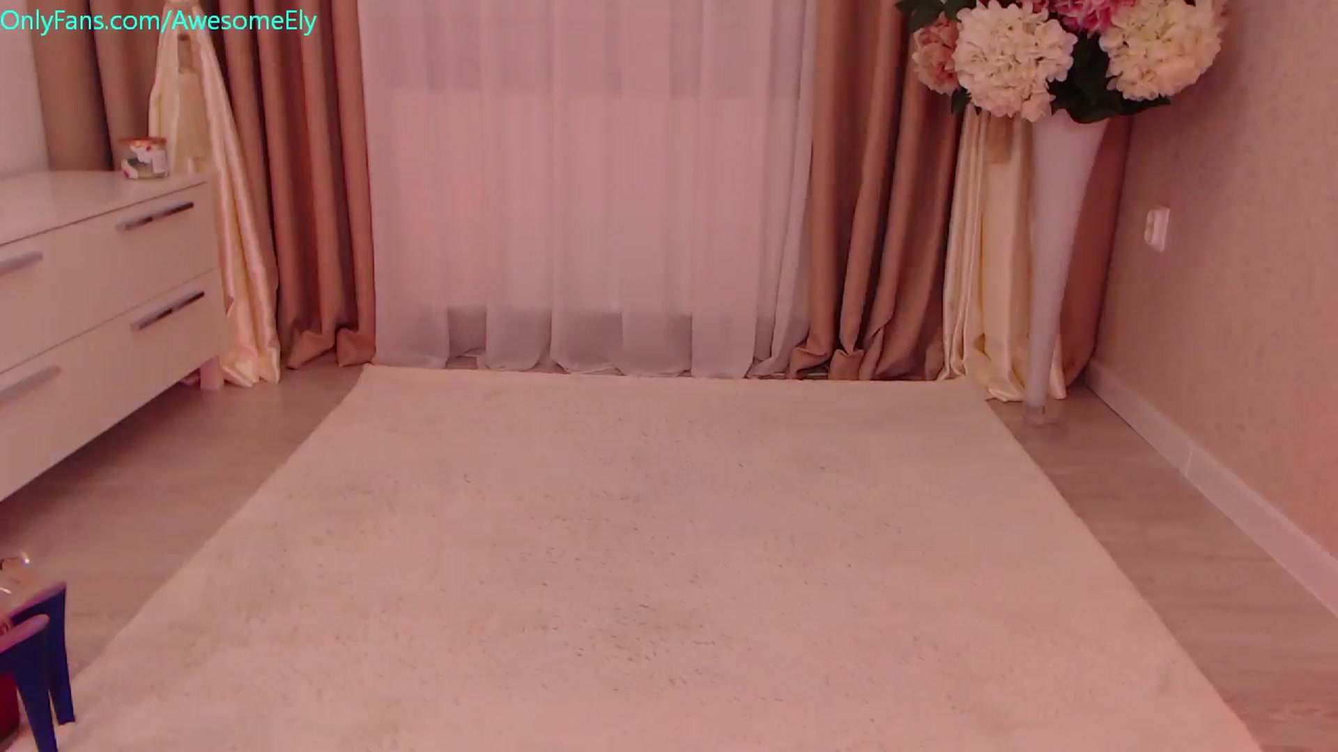 Gallery image thumbnail from AwesomeEly's myfreecams stream on, 08/24/2023, 08:07 image 6 of 20