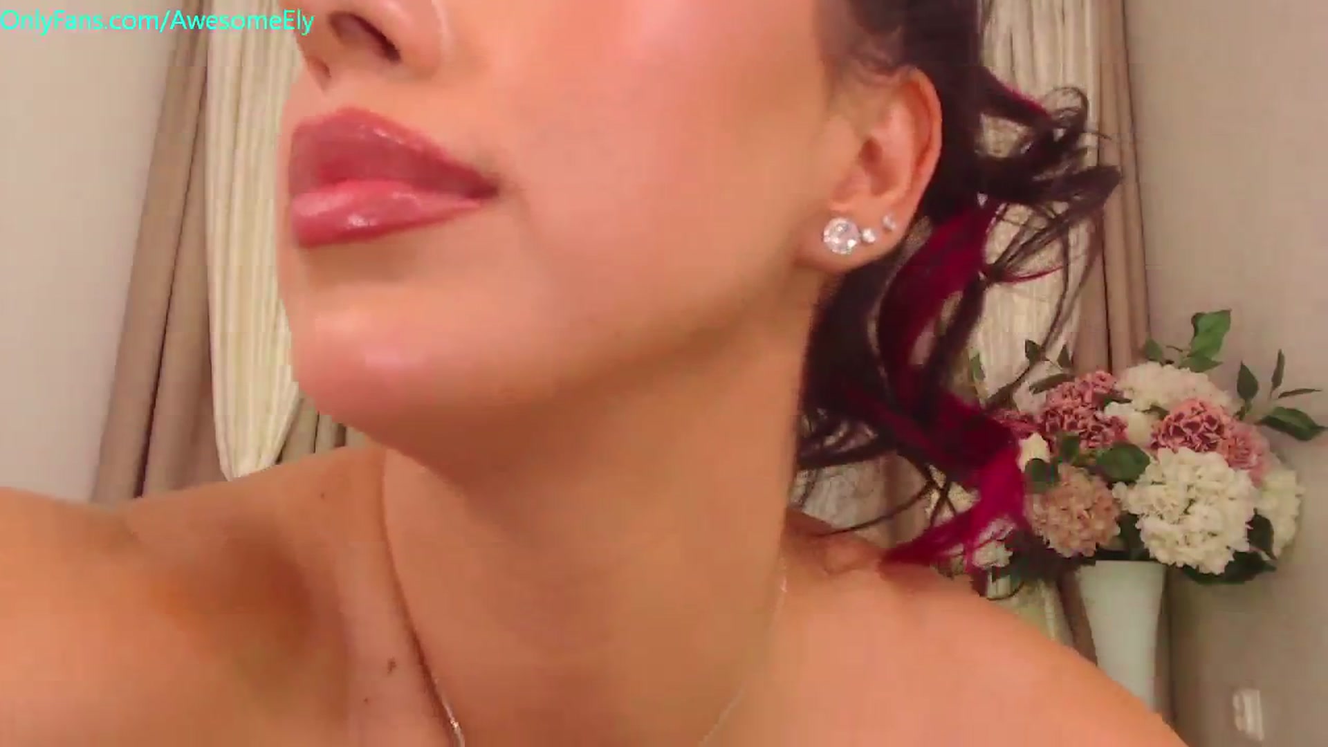 Gallery image thumbnail from AwesomeEly's myfreecams stream on, 11/28/2023, 08:48 image 10 of 20