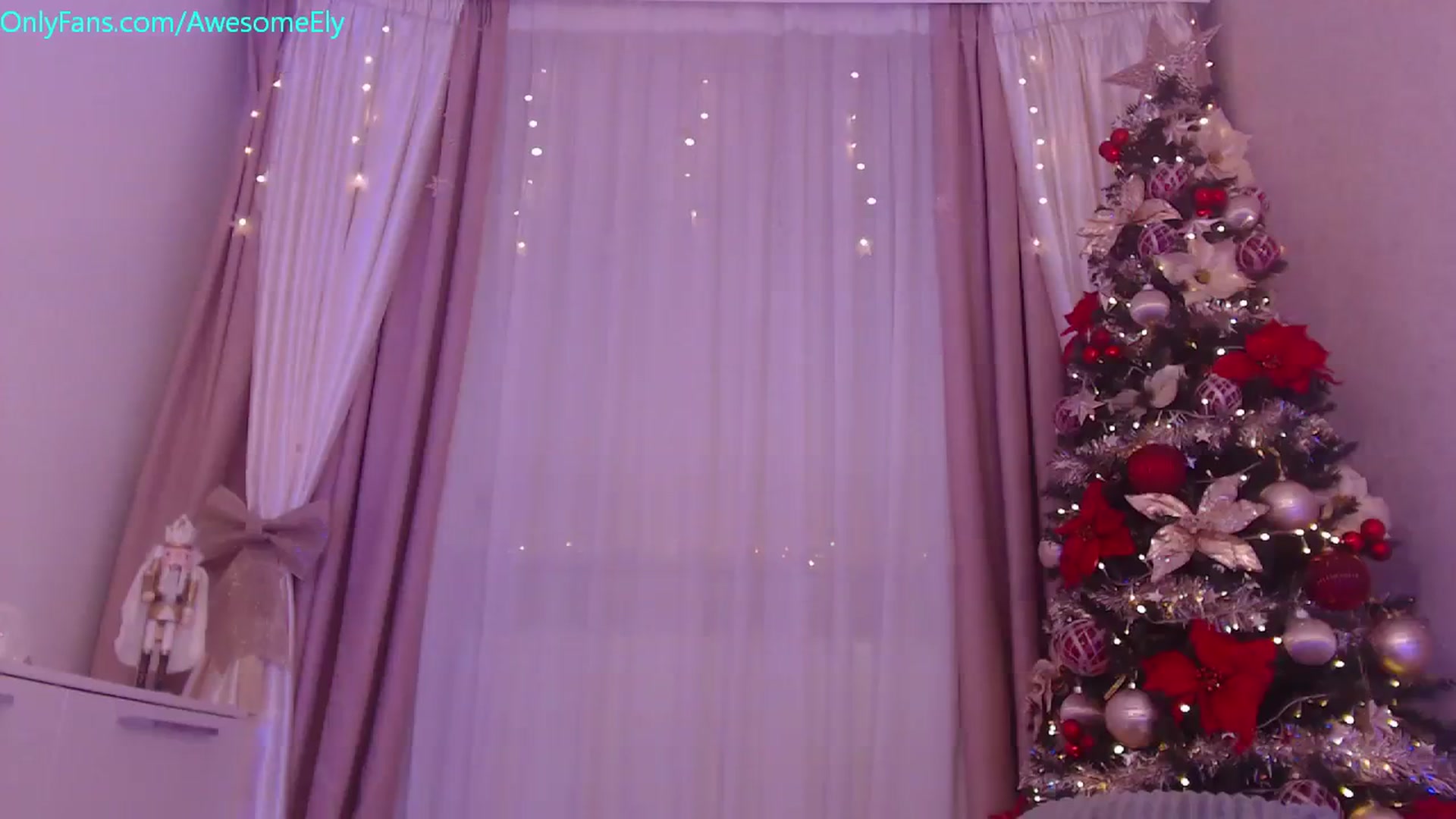 Gallery image thumbnail from AwesomeEly's myfreecams stream on, 12/23/2023, 08:06 image 6 of 20