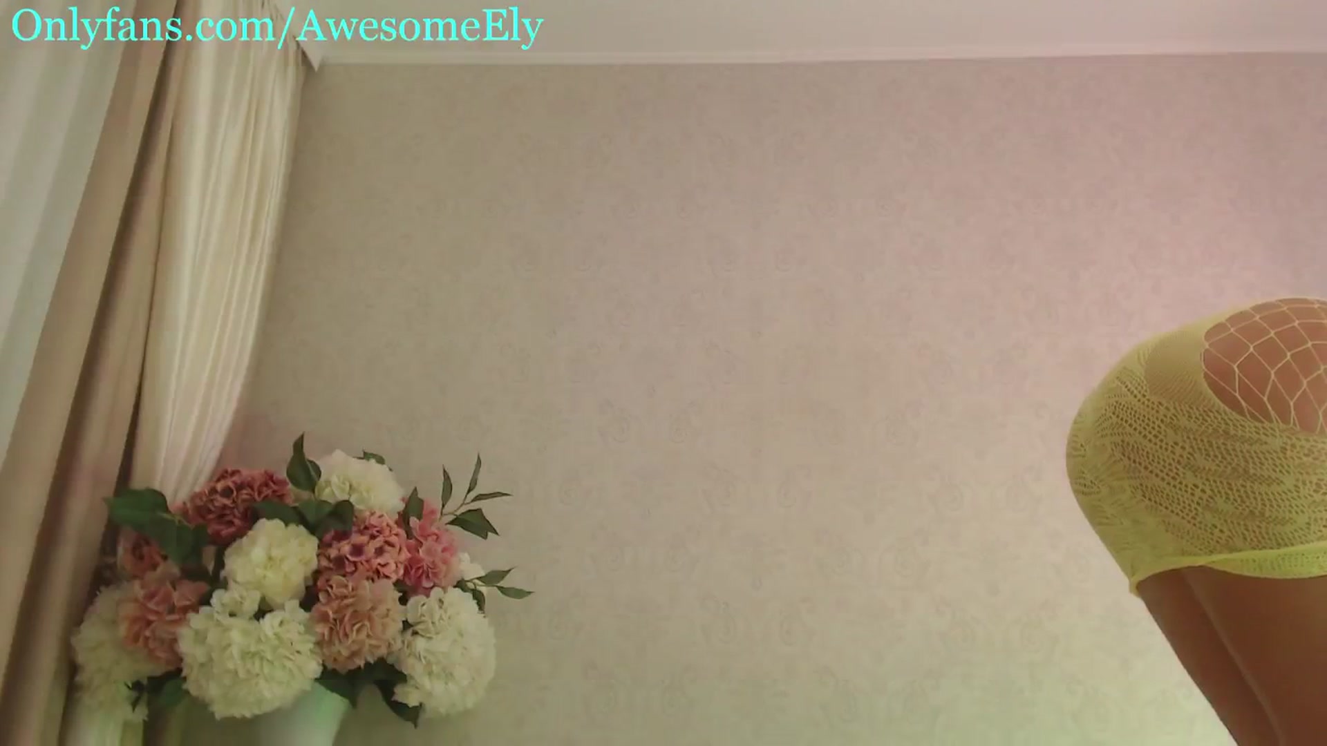Gallery image thumbnail from AwesomeEly's myfreecams stream on, 05/04/2024, 14:19 image 19 of 20