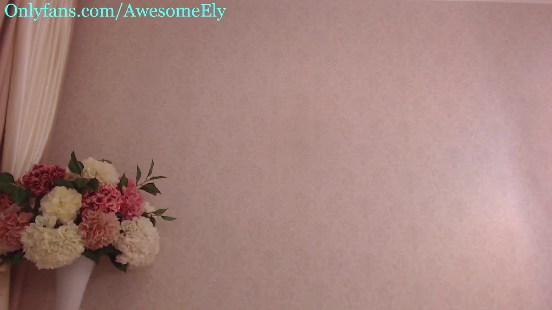 Gallery image thumbnail from AwesomeEly's myfreecams stream on, 07/13/2024, 14:20 image 7 of 20