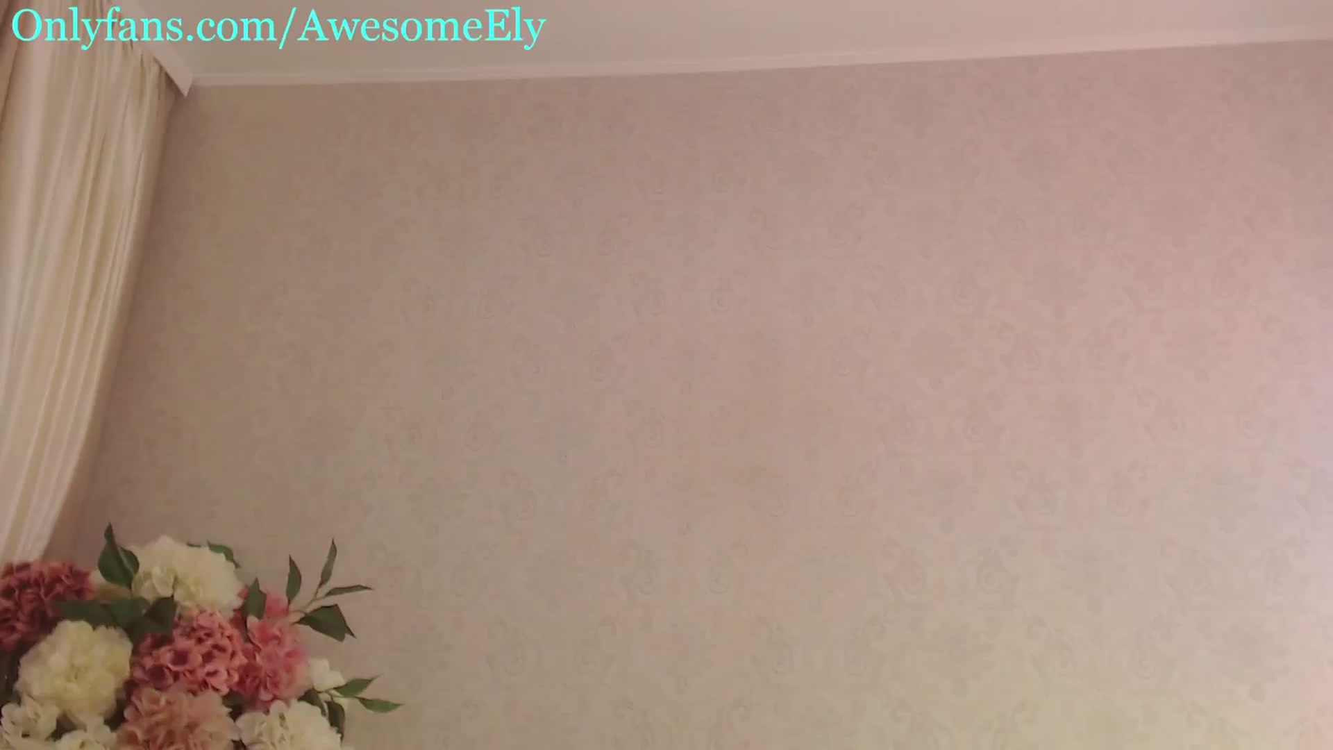 Gallery image thumbnail from AwesomeEly's myfreecams stream on, 08/16/2024, 16:01 image 4 of 20