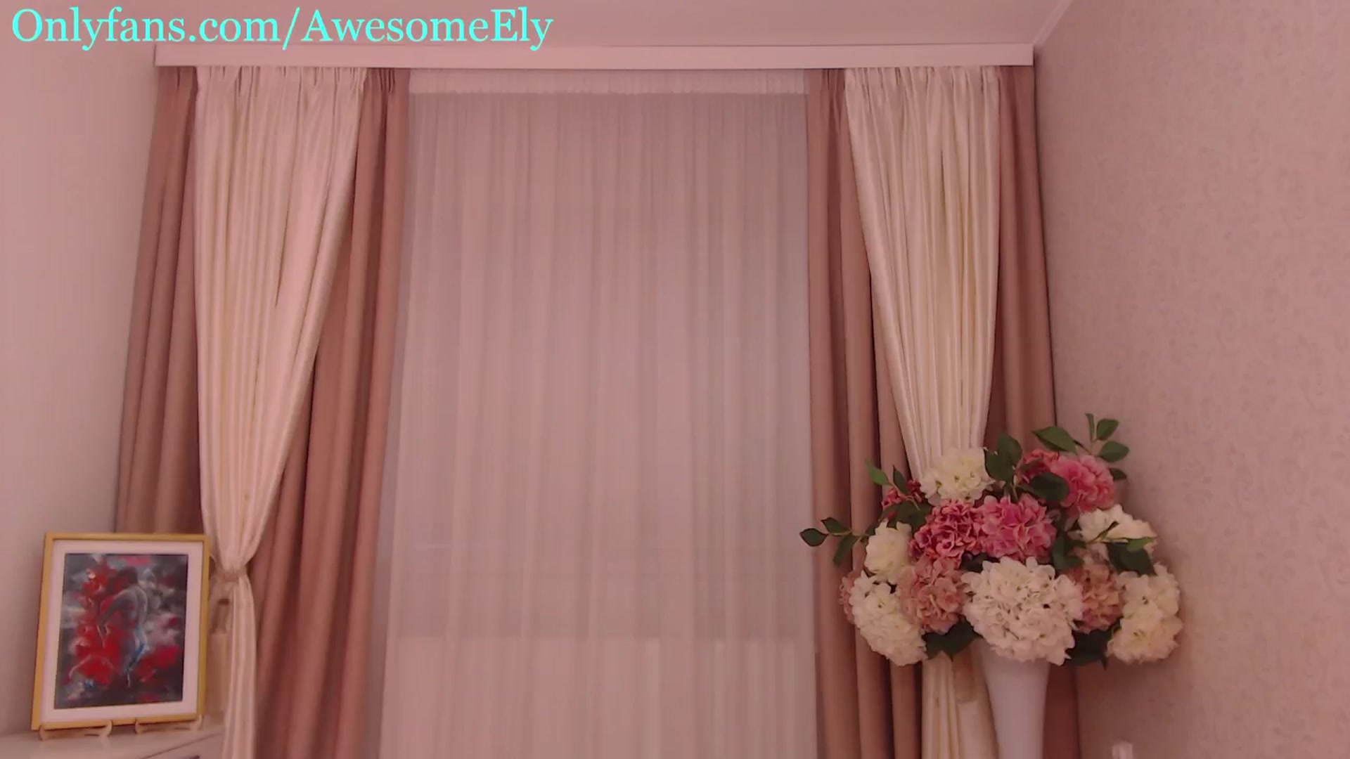 Gallery image thumbnail from AwesomeEly's myfreecams stream on, 08/27/2024, 16:06 image 8 of 20