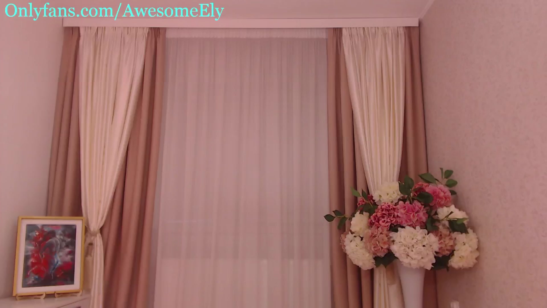 Gallery image thumbnail from AwesomeEly's myfreecams stream on, 08/27/2024, 16:06 image 10 of 20