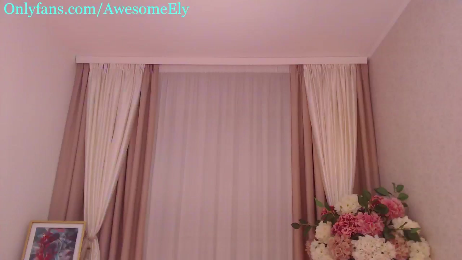 Gallery image thumbnail from AwesomeEly's myfreecams stream on, 09/06/2024, 17:09 image 2 of 20