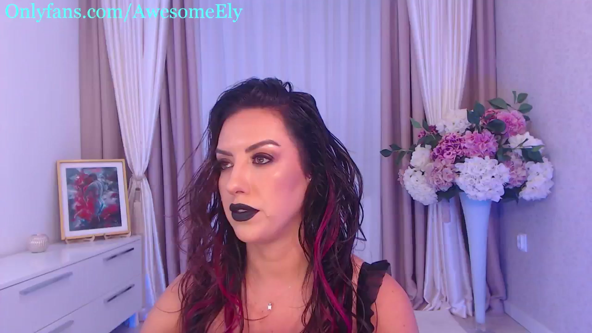Gallery image thumbnail from AwesomeEly's myfreecams stream on, 10/18/2024, 14:42 image 1 of 20