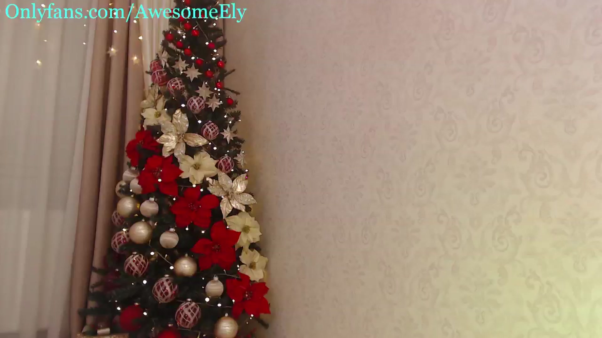 Gallery image thumbnail from AwesomeEly's myfreecams stream on, 12/14/2024, 21:16 image 6 of 20