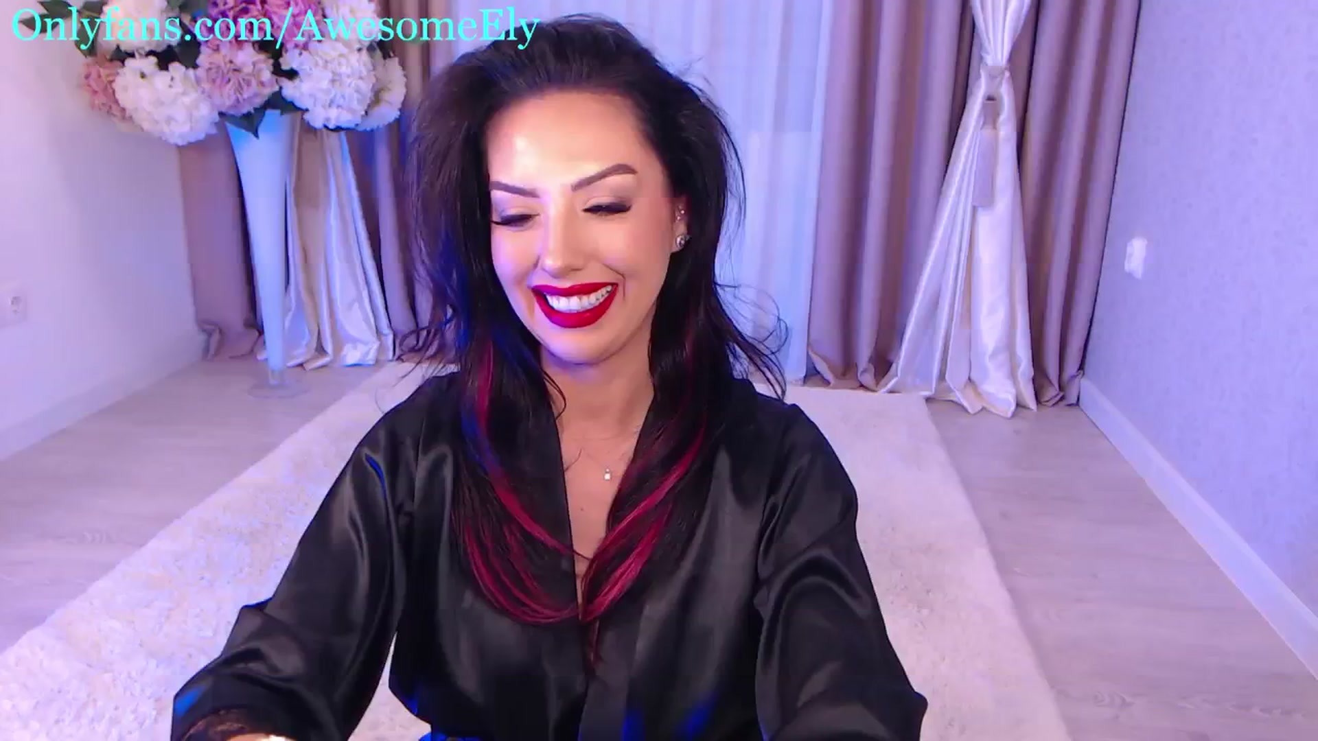 Gallery image thumbnail from AwesomeEly's myfreecams stream on, 03/27/2025, 21:21 image 2 of 20