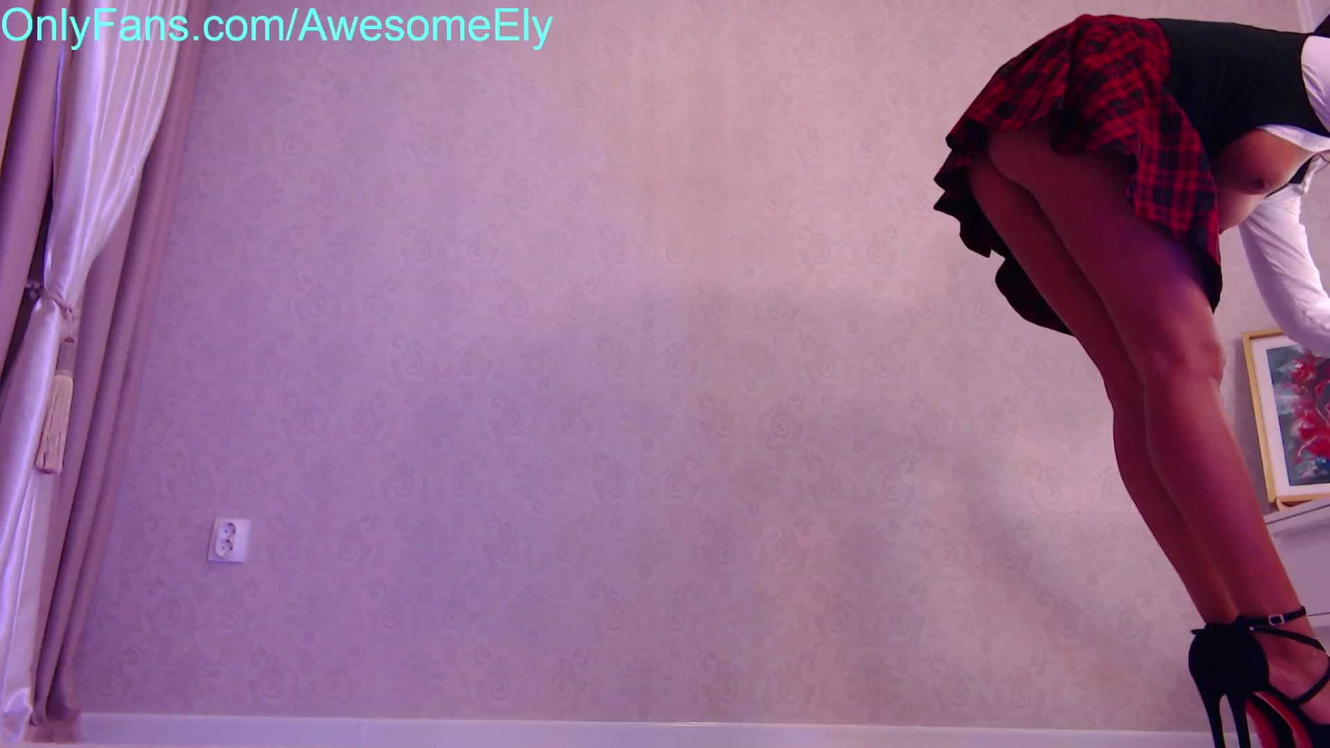 Gallery image thumbnail from AwesomeEly's myfreecams stream on, 07/02/2025, 20:03 image 8 of 20
