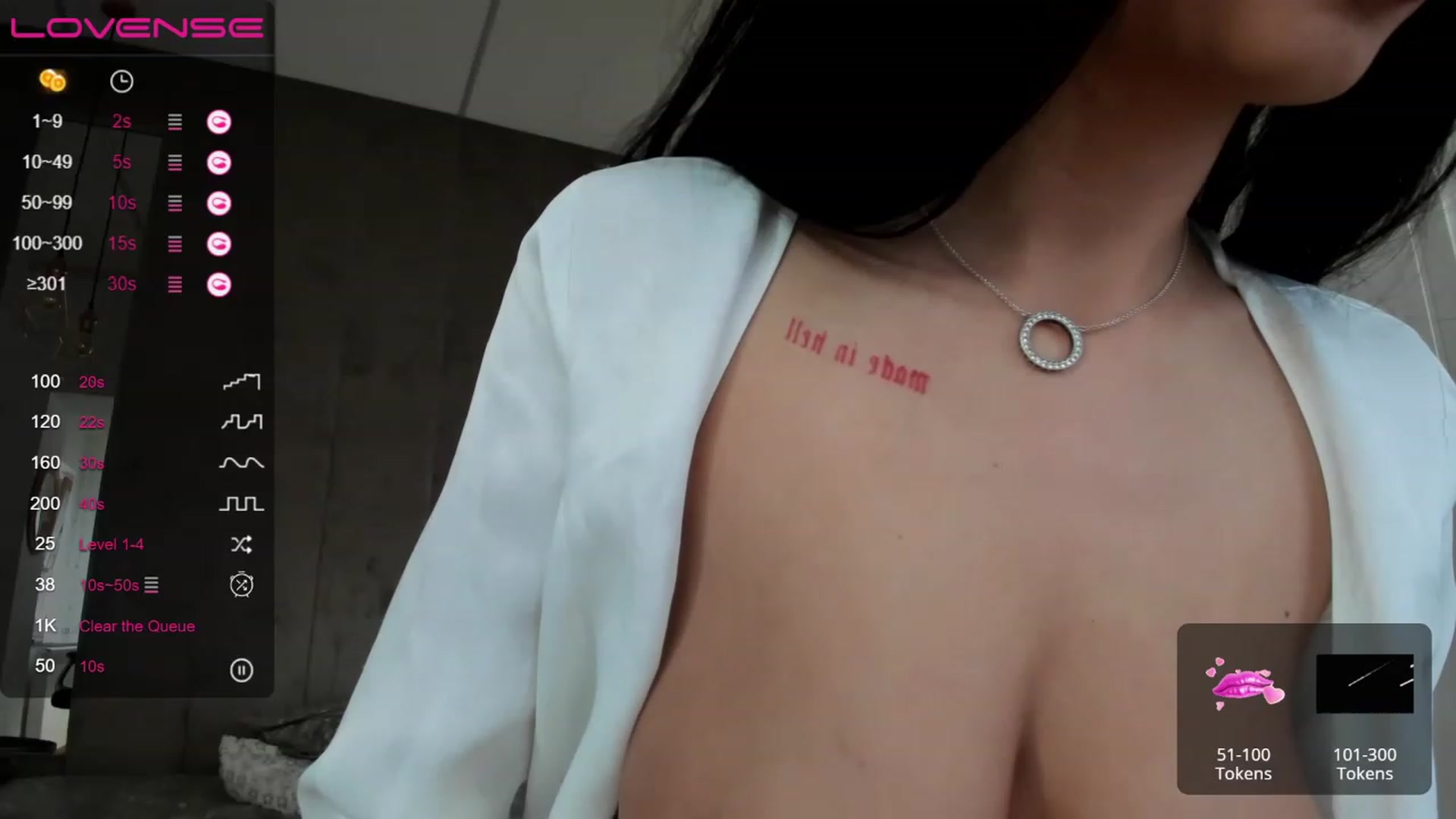 Gallery image thumbnail from AwesomeJolie's myfreecams stream on, 04/18/2023, 12:03 image 8 of 20