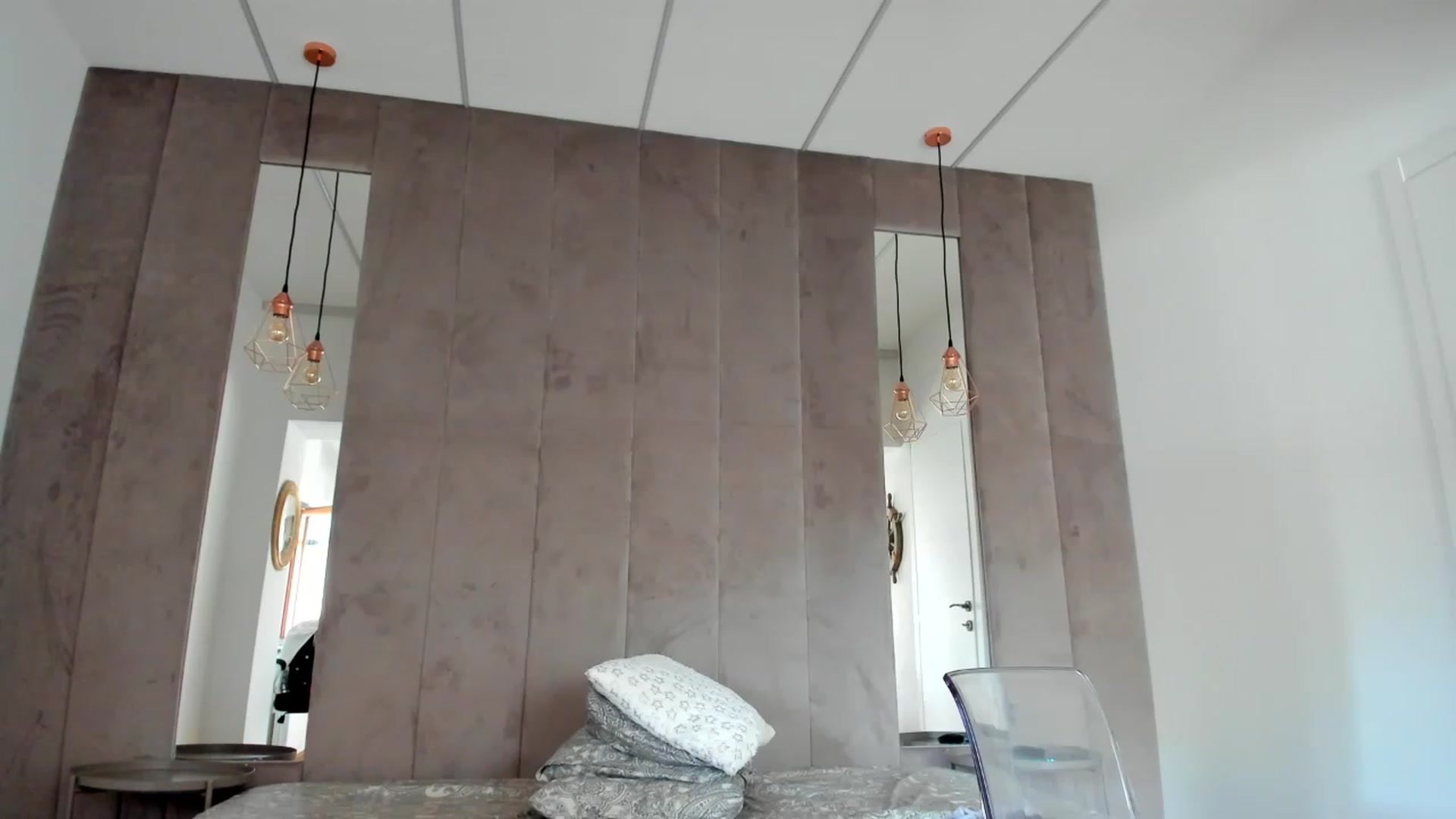 Gallery image thumbnail from AwesomeJolie's myfreecams stream on, 04/29/2023, 10:05 image 10 of 20
