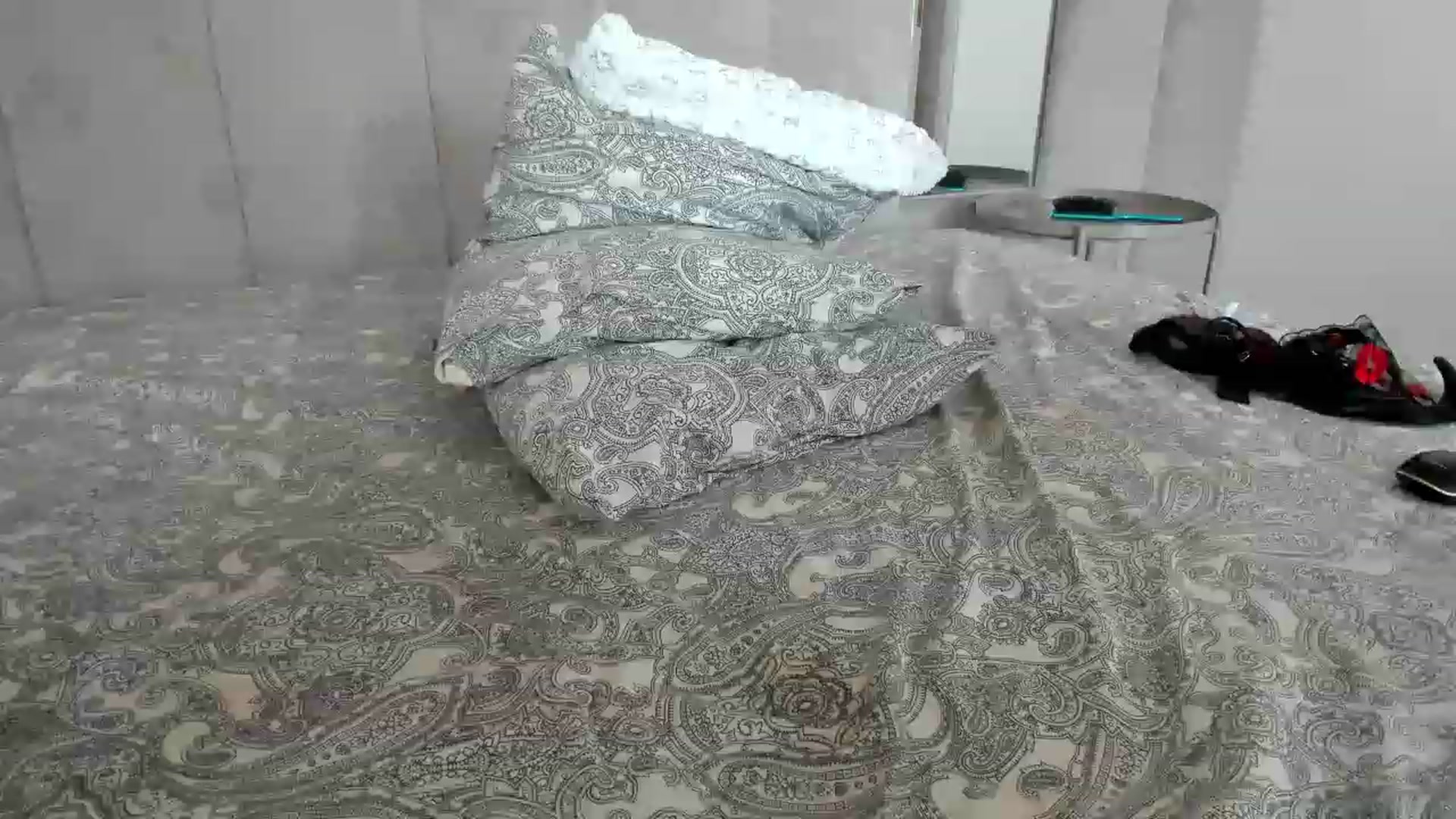Gallery image thumbnail from AwesomeJolie's myfreecams stream on, 04/29/2023, 11:52 image 2 of 20