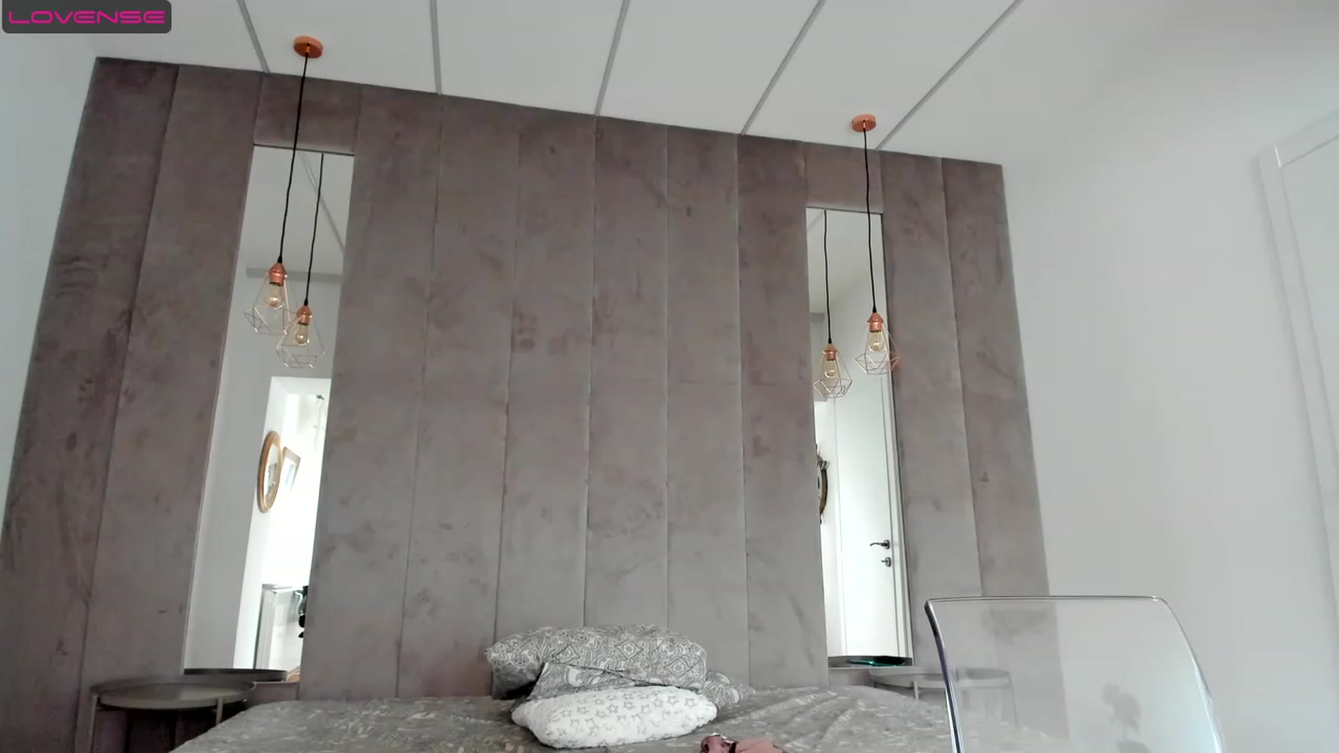 Gallery image thumbnail from AwesomeJolie's myfreecams stream on, 05/03/2023, 10:05 image 3 of 20
