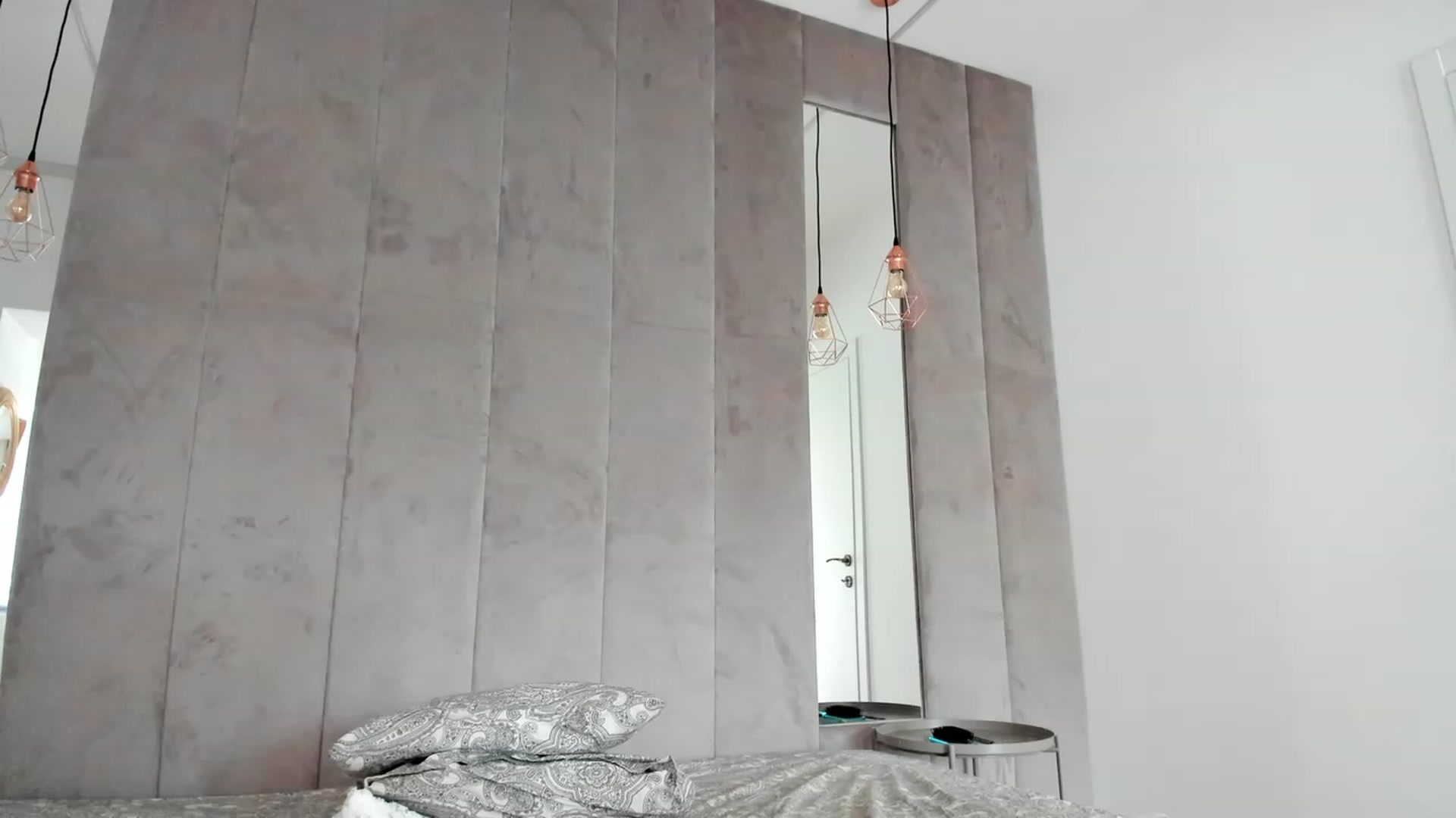 Gallery image thumbnail from AwesomeJolie's myfreecams stream on, 05/14/2023, 12:51 image 16 of 20