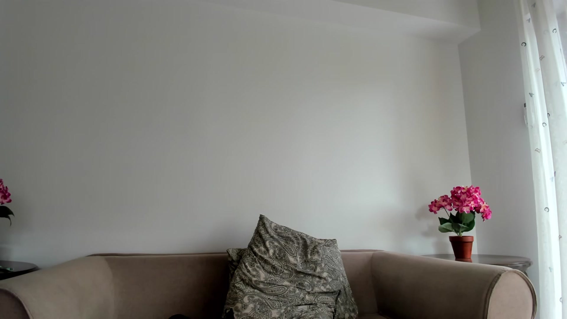 Gallery image thumbnail from AwesomeJolie's myfreecams stream on, 05/18/2023, 08:46 image 10 of 20