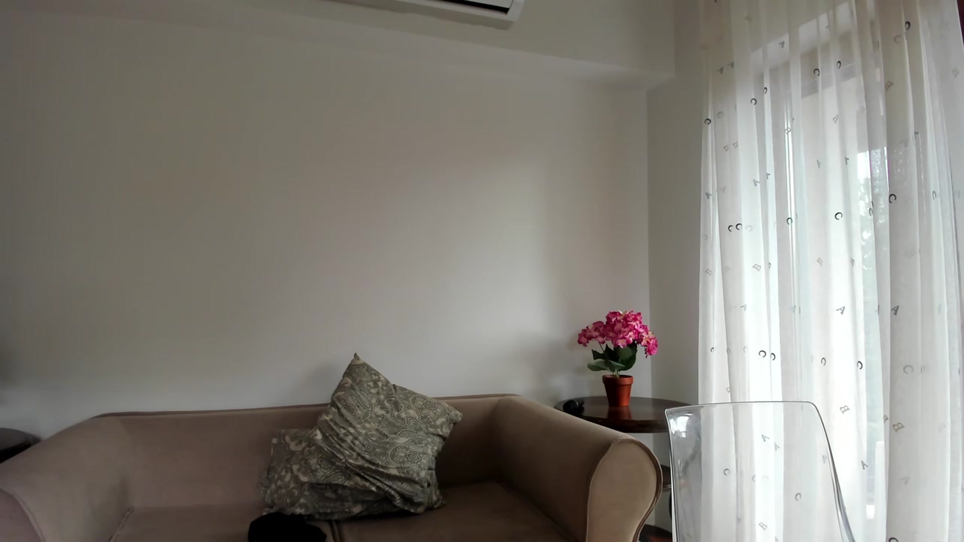 Gallery image thumbnail from AwesomeJolie's myfreecams stream on, 05/25/2023, 08:17 image 2 of 20